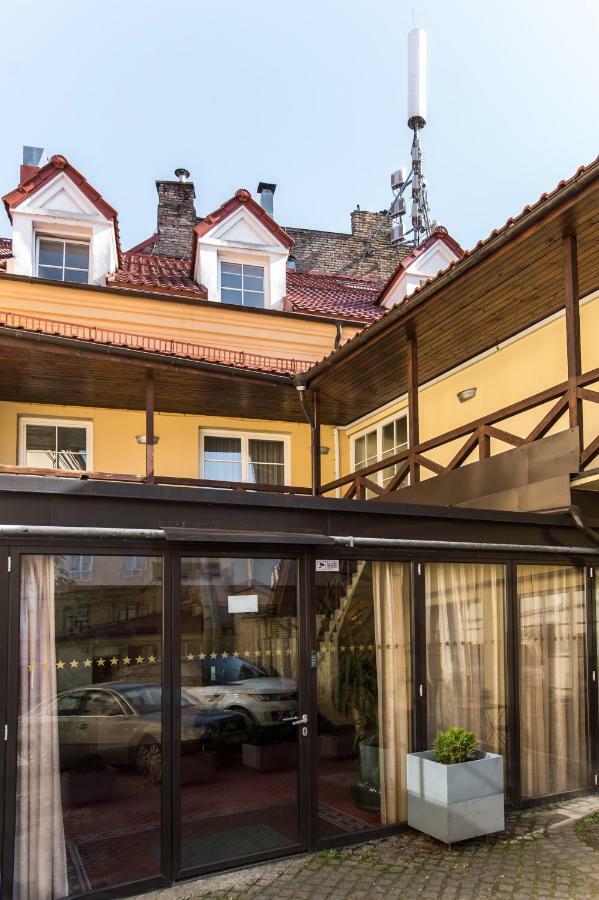 The Old Town Apartment 310 By Urban Rent Vilnius Kültér fotó